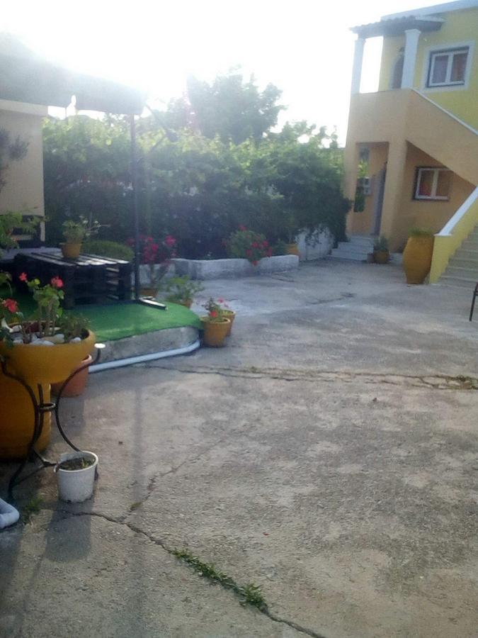 Chrysanthi Melitsa Apts. Sidari  Zewnętrze zdjęcie